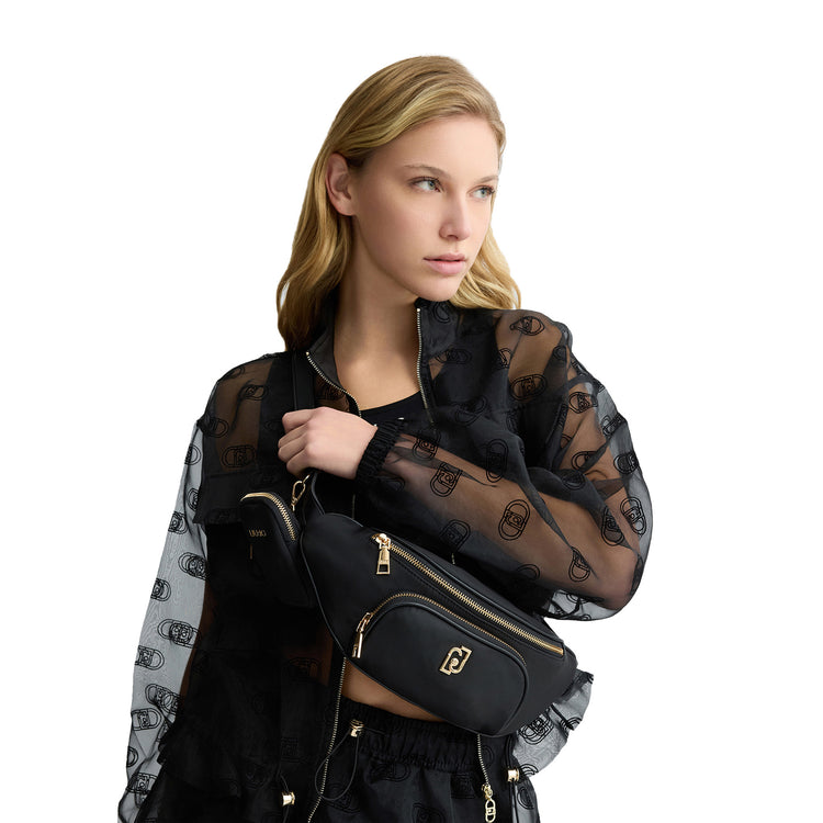 Marsupio Donna in nylon nero con charm modella