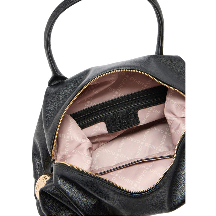 Borsa grande a bauletto con charm Nero interno
