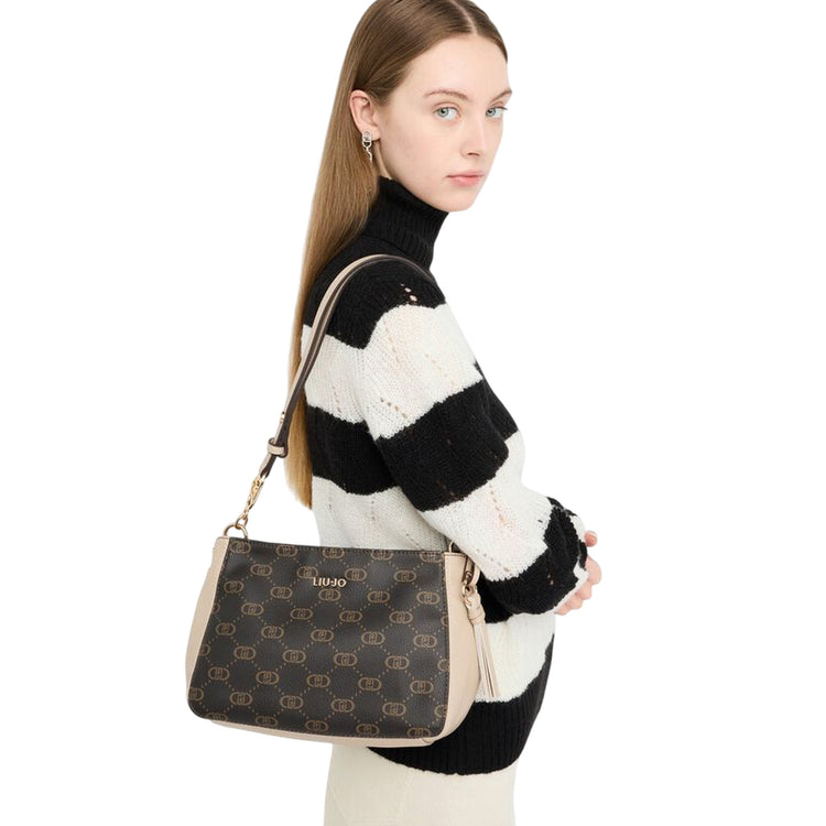Borsa a spalla media monogram su modella