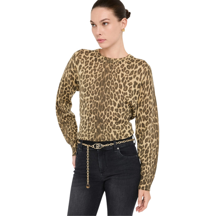 Cintura Donna a catena dorata modella