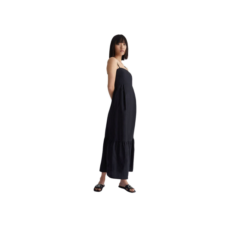 Long women's dress with bow