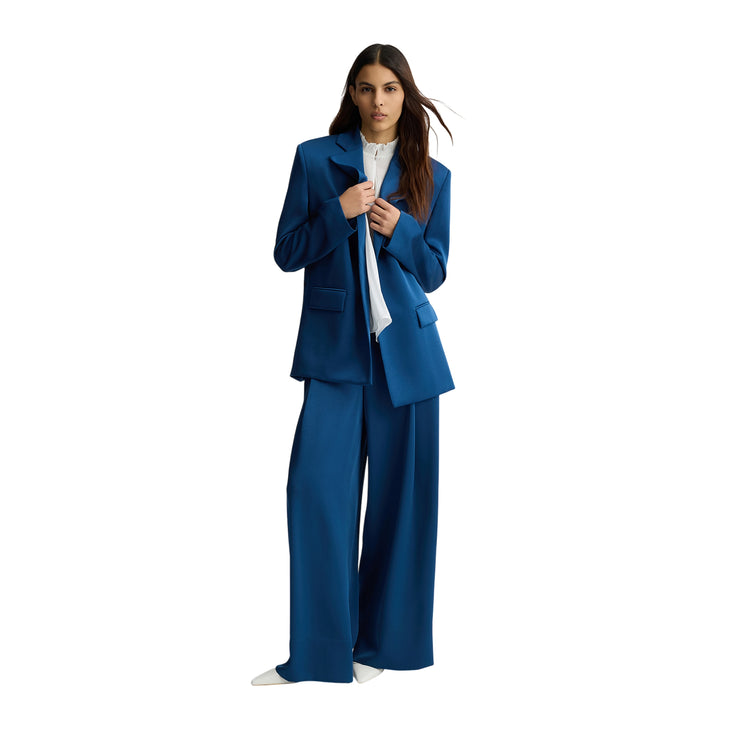 Blazer Donna con cintura in vita Blu modella intera frontale