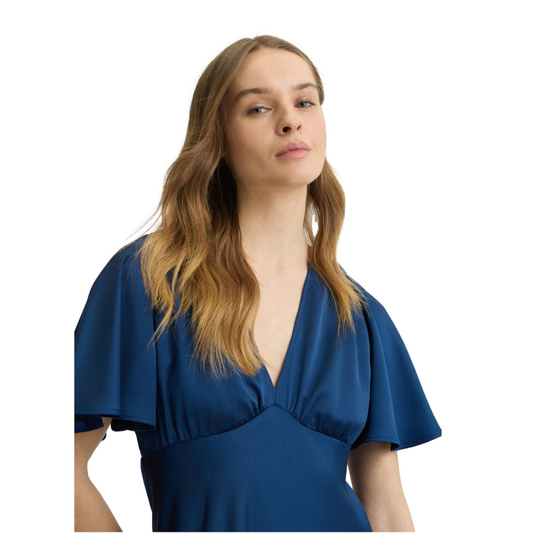 Abito lungo Donna in raso Blu dettaglio modella frontale