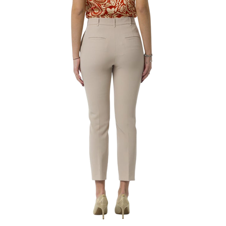 Pantaloni a sigaretta da Donna Beige modella retro