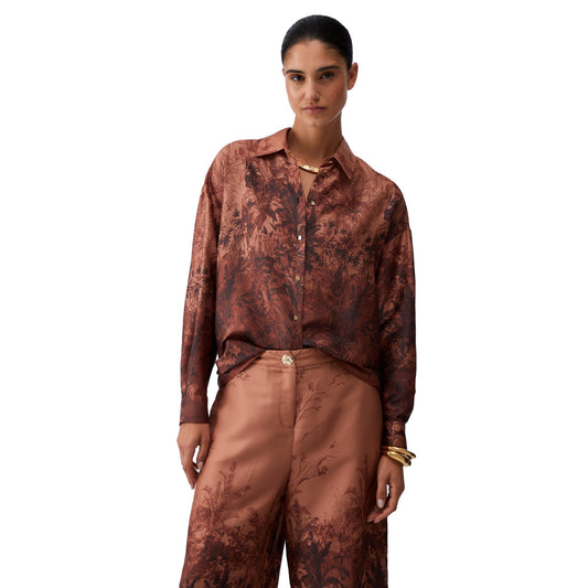 Camicia Donna in twill stampato sfumato modella frontale