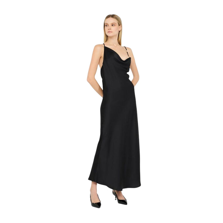 Abito Donna lungo elegante in raso nero modella frontale