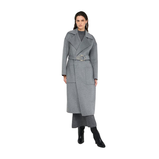 Cappotto Donna in lana lungo grigio modella frontale