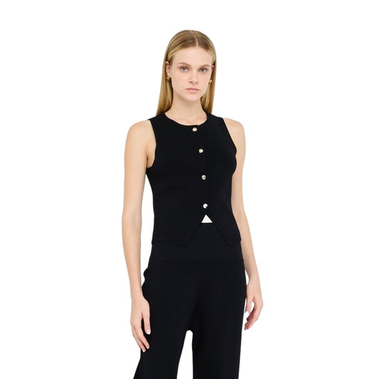 Gilet Donna con bottoni frontali Nero modella frontale