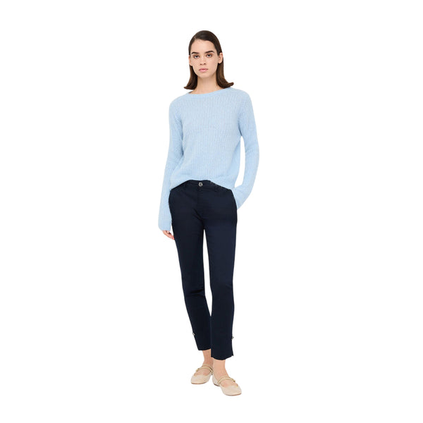 Maglione Donna in alpaca e lana Azzurro modella intera frontale