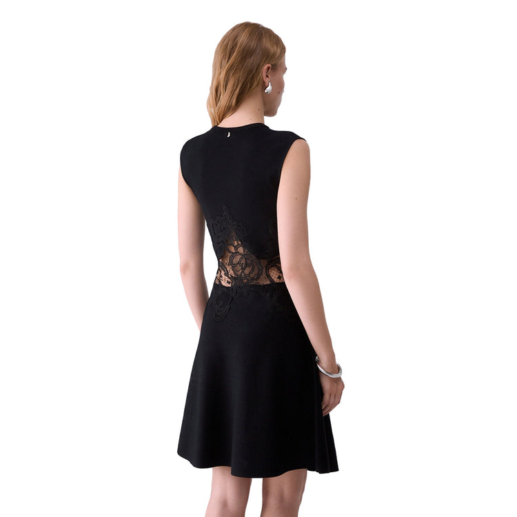 Abito corto Donna con dettaglio pizzo Nero modella retro