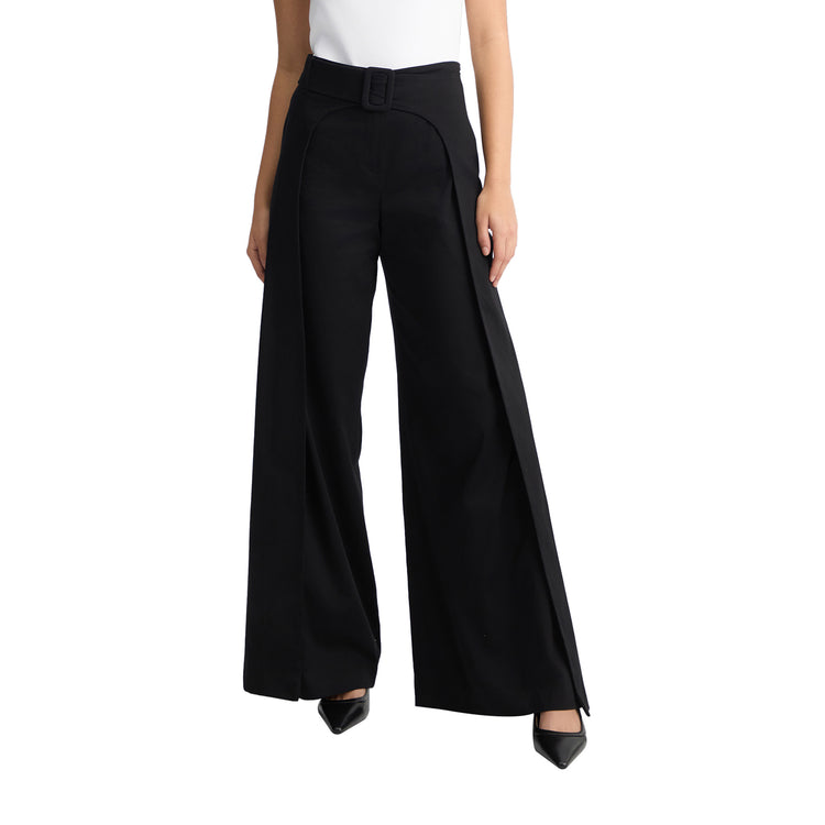 Pantaloni ampi donna con cintura Nero modella frontale