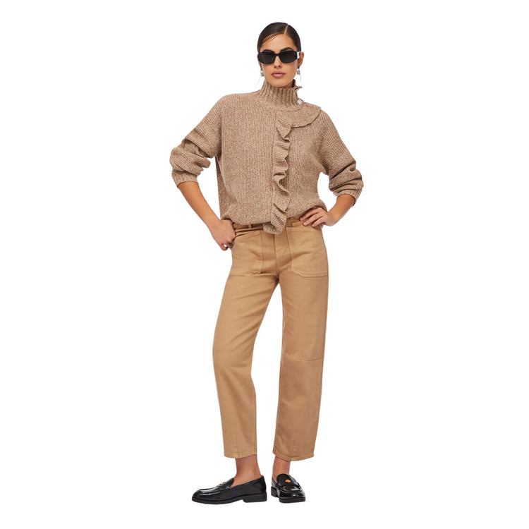 Maglia Donna collo alto con maxi volant modella intera frontale