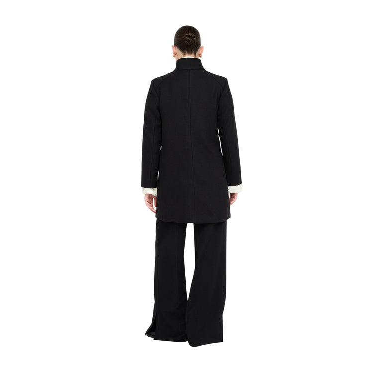 Acquista subito il Cappotto Donna, in filato in misto lana, maniche lunghe e tasche laterali, firmato Liu Jo, su Martini 900: vieni a scoprire tutta la collezione sul nostro sito.