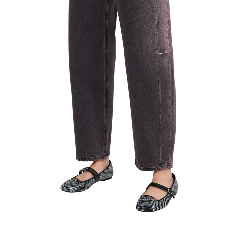 Jeans Donna modello boyfriend lavaggio stonewash dettaglio fondo