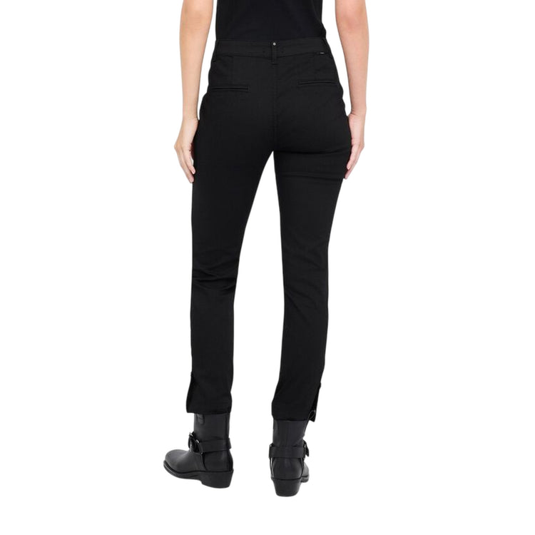Pantaloni Chino da Donna Slim fit Nero modella retro