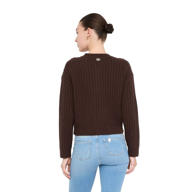 Cardigan Donna in lana Marrone con bottoni gioiello modella retro