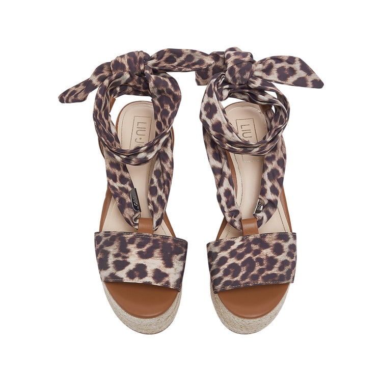 Sandali con zeppa e foulard leopardato animalier