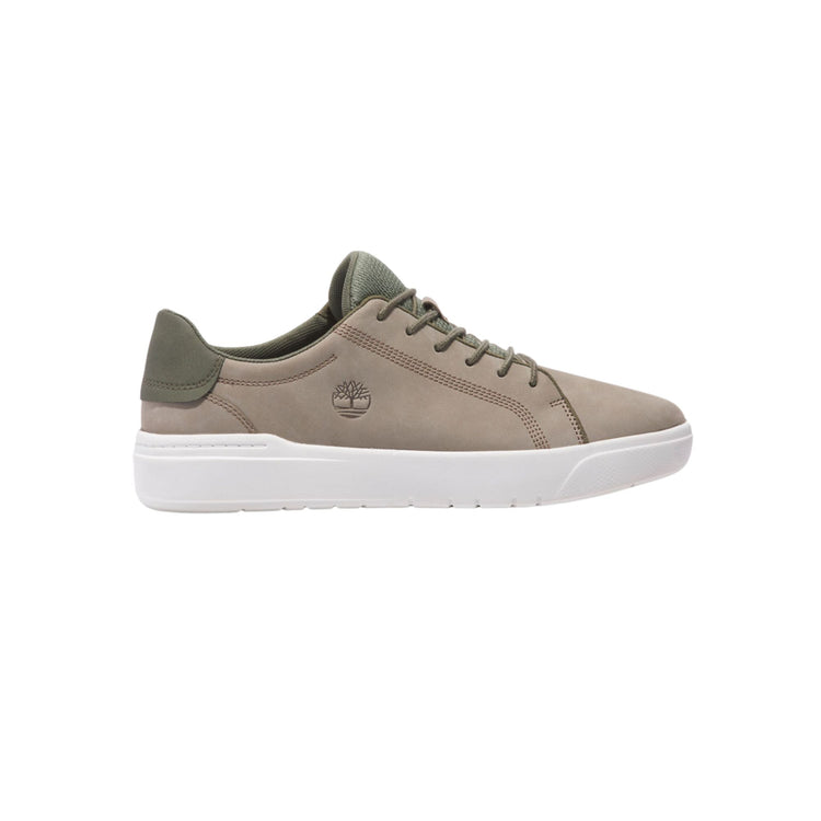 Sneakers con tomaia in pelle e suola in gomma con lacci