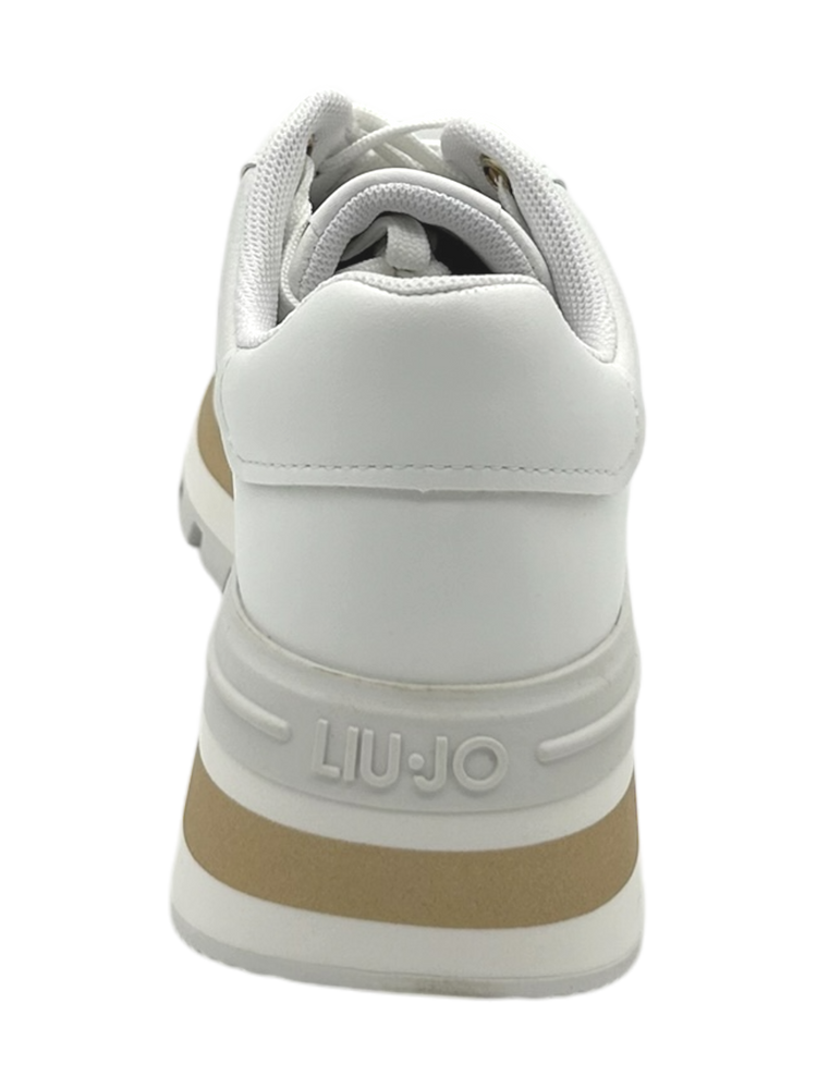 Women's Sneakers with serrated tread