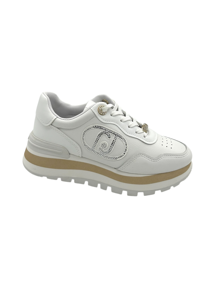 Women's Sneakers with serrated tread