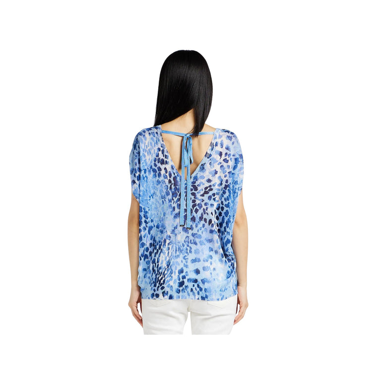 Women's t-shirt with kimono sleeves
