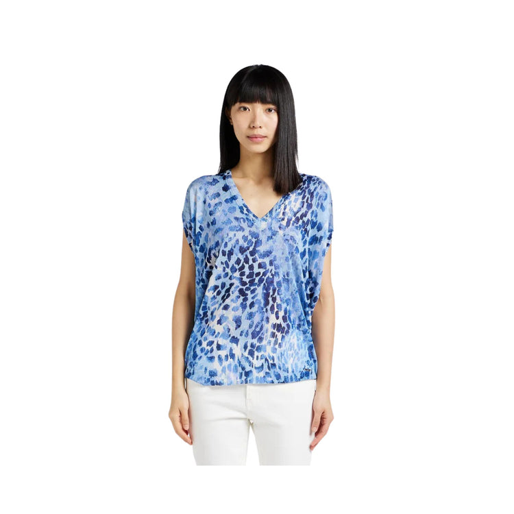 Women's t-shirt with kimono sleeves