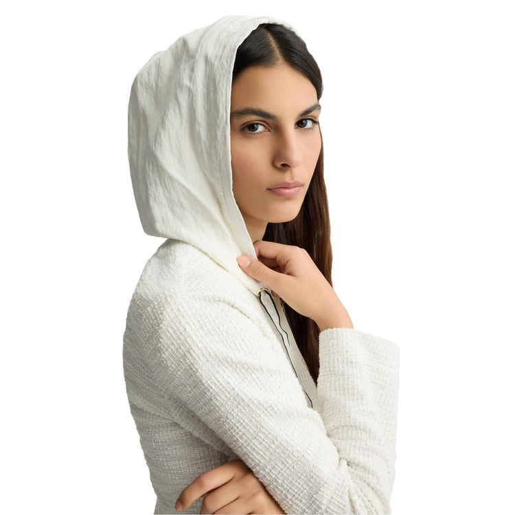 Giacca bouclé Donna con cappuccio Bianco modella frontale ravvicinata
