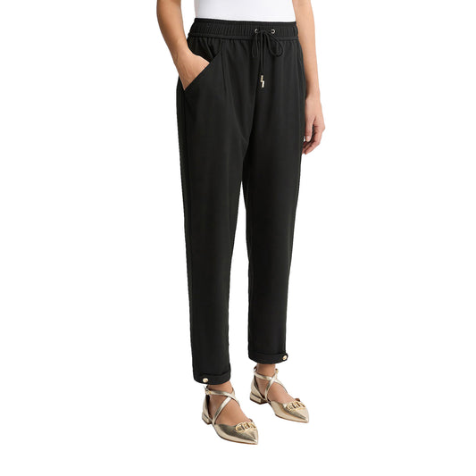 Pantaloni Donna cropped in misto bambù stretch nero modella frontale