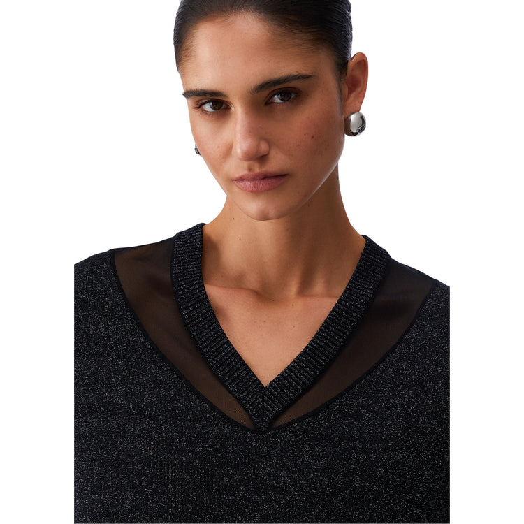 Maglia da Donna nera a maniche lunghe con scollo a V dettaglio