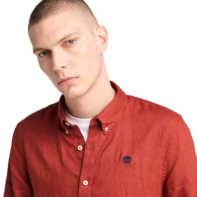 Camicia Uomo in Lino Mill Brook Rosso modello frontale ravvicinato