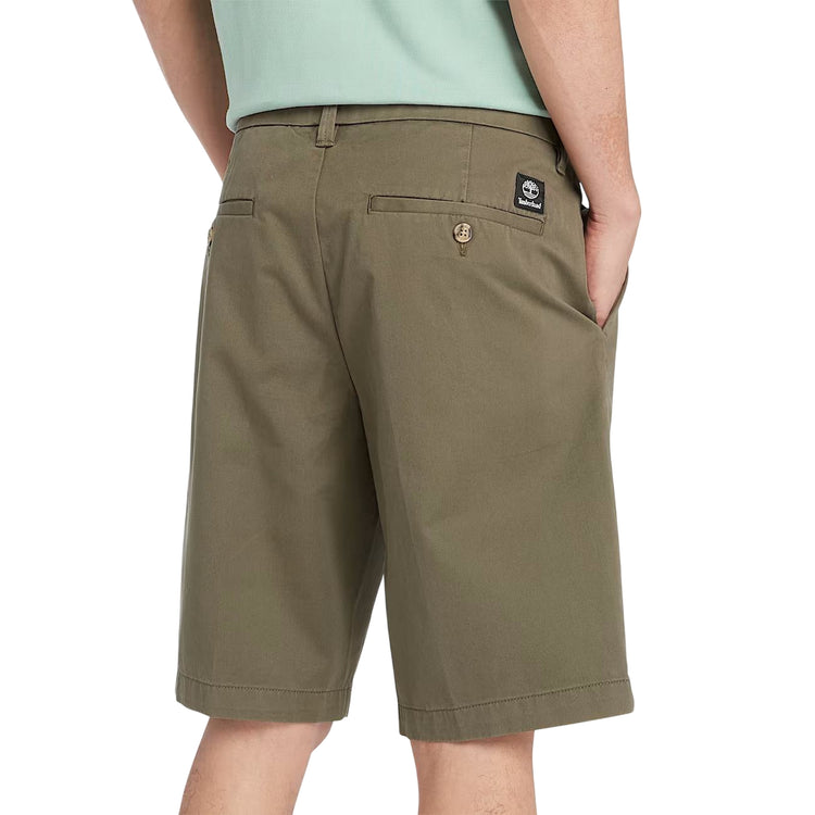 Shorts Chino Uomo in Twill Claremont Verde scuro modello retro