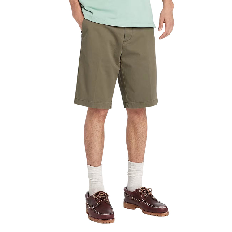 Shorts Chino Uomo in Twill Claremont Verde scuro modello frontal