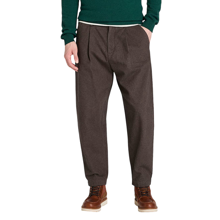 Pantaloni Chino Uomo Herringbone Claremont Marrone modello frontale