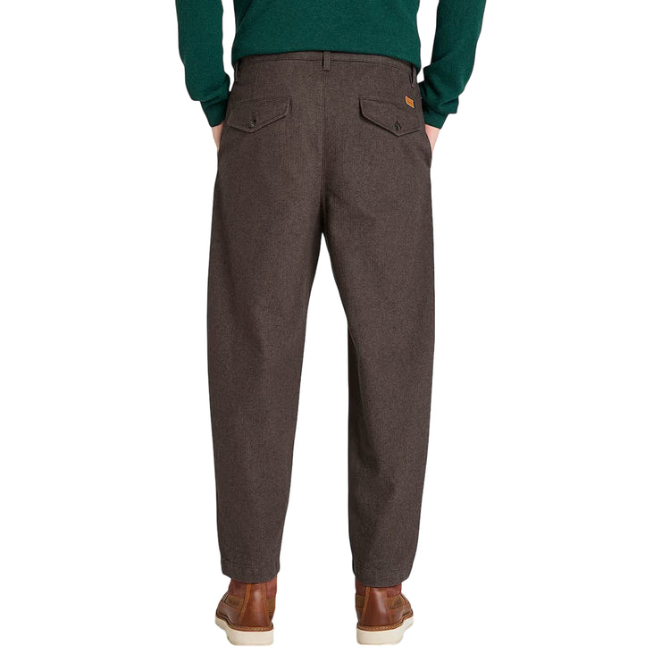 Pantaloni Chino Uomo Herringbone Claremont Marrone modello retro