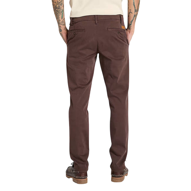 Pantaloni Uomo Chino Claremont Marrone modello retro