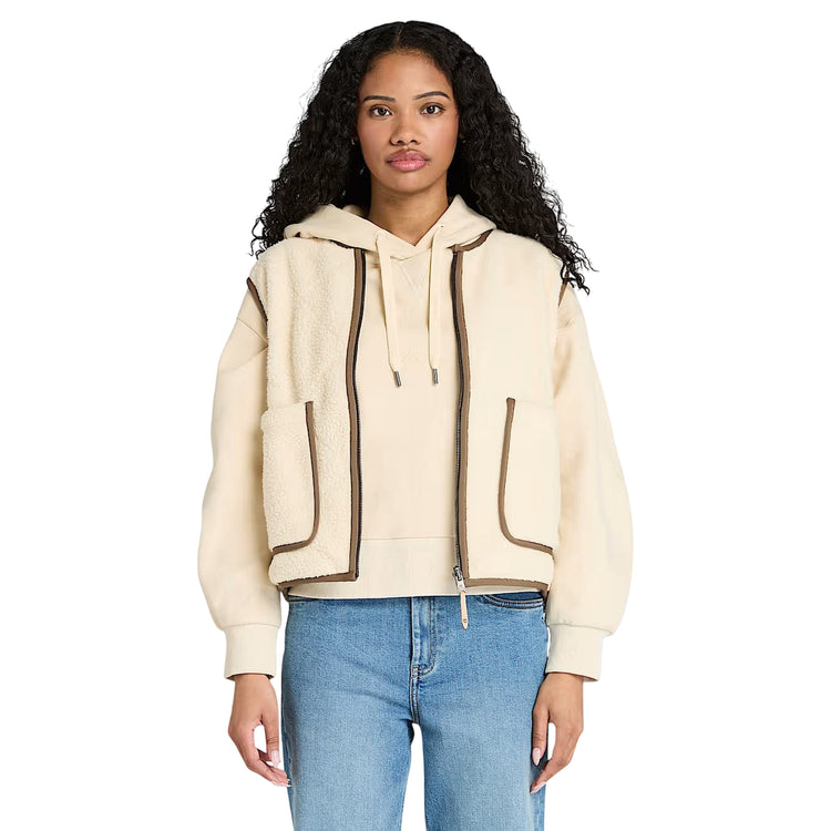 Gilet Donna in pile double face Beige modella frontale