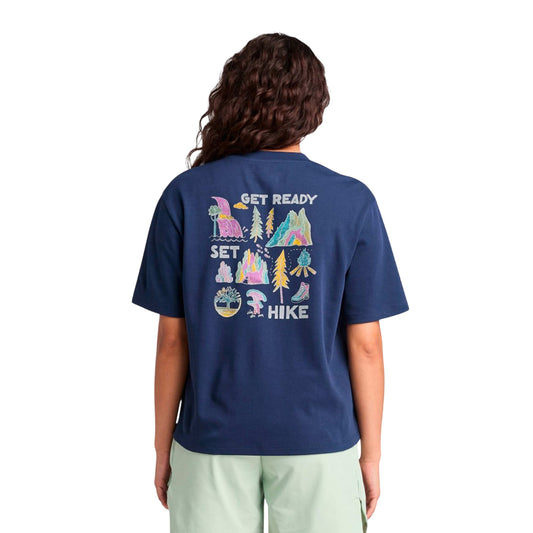 T-shirt Blu da donna con grafica TimberFresh modella retro