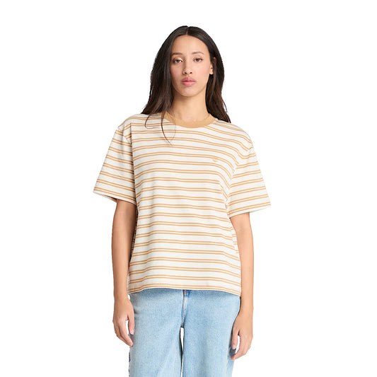 Modella con T-shirt a Maniche Corte a Righe Dunstan in giallo