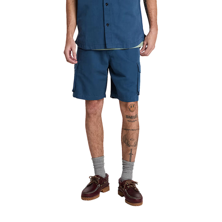 Shorts Uomo Utility in Cotone e Lino Blu scuro modello frontale