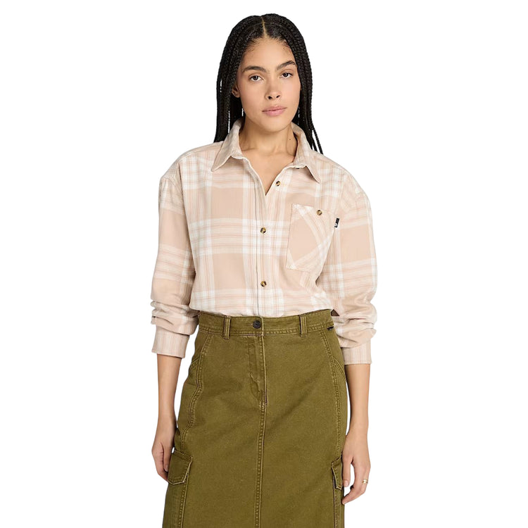 Camicia Donna in flanella con tasca Rosa modella frontale