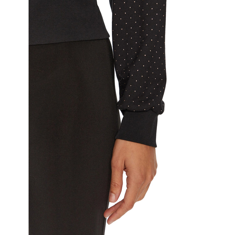 Felpa Donna nera con mini borchiette all over dettaglio