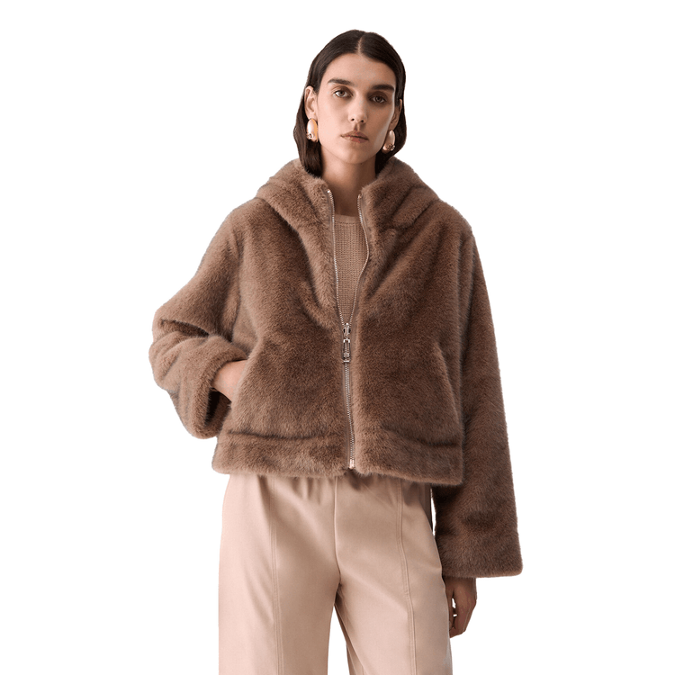Giubbotto Donna in teddy con cappuccio modella frontale
