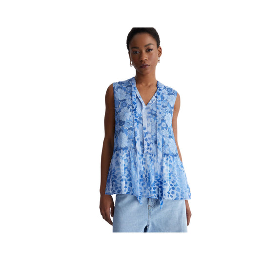 Women's blouse with floral pattern