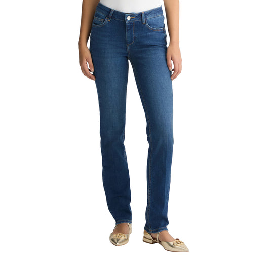 Jeans Donna Skinny Bottom up modella frontale