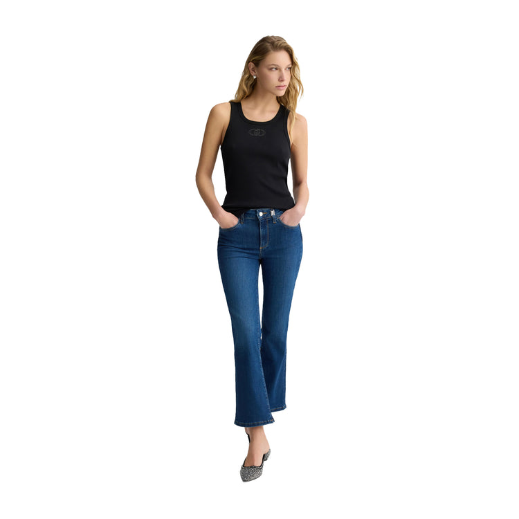 Jeans Donna bootcut a vita alta denim scuro modella intera frontale