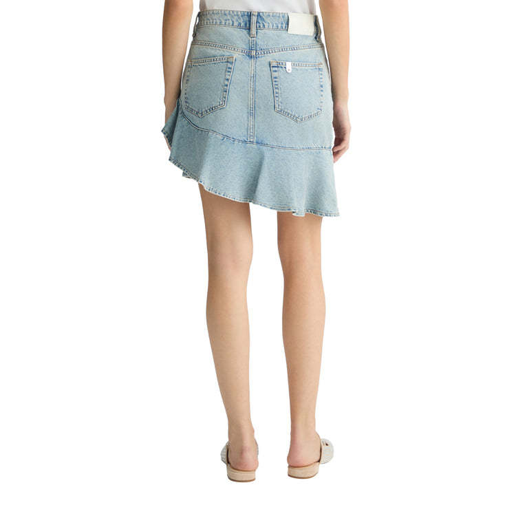 Minigonna Donna in denim lavaggio used modella retro