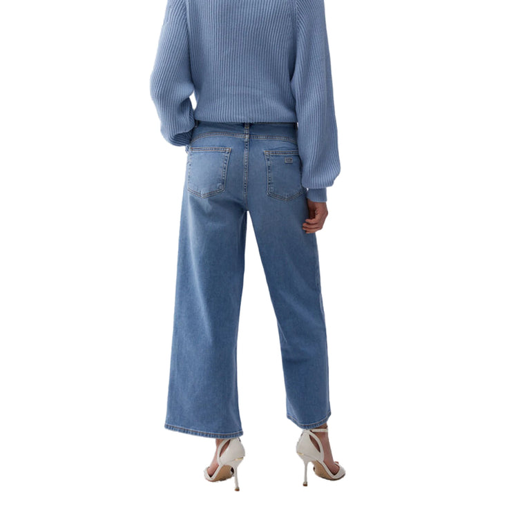 Jeans Donna flare cropped denim chiaro modella retro