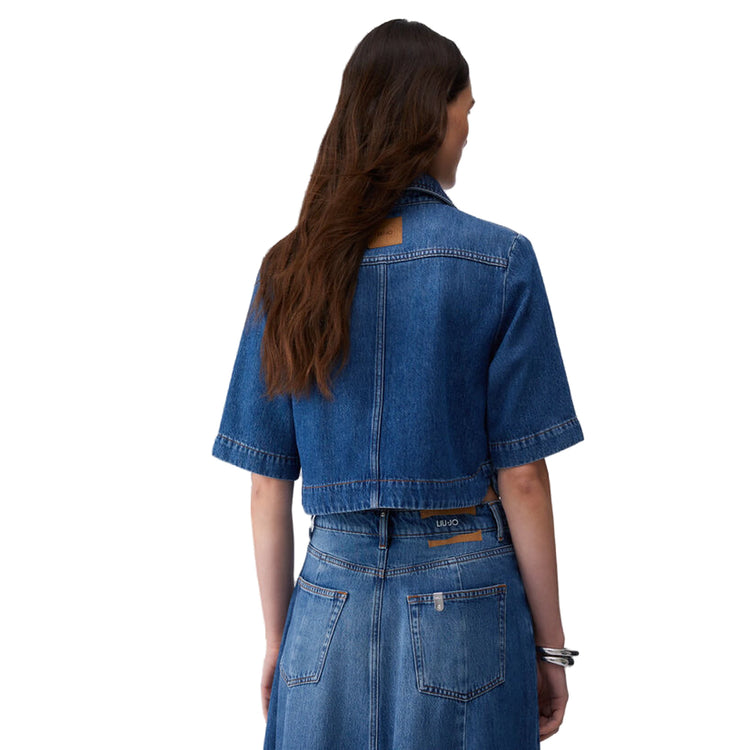 Camicia Donna cropped in denim modella retro