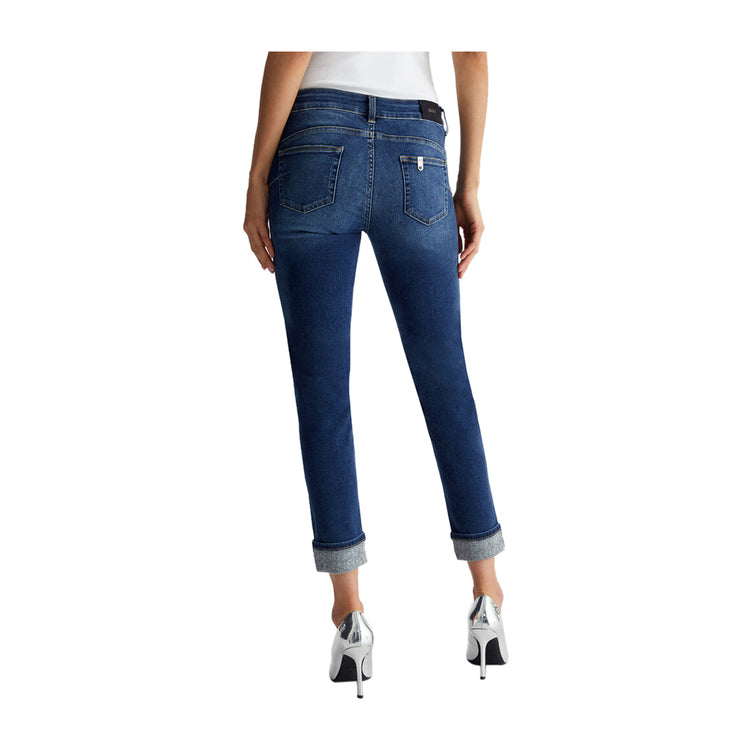 Women's Jeans with Turn-Up at the Bottom