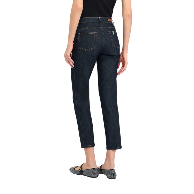 Acquista subito il Jeans Donna, realizzato in denim di cotone, a vita alta, gamba dritta e modello cinque tasche firmato LiuJo su Martini 900: vieni a scoprire tutta la collezione sul nostro sito.